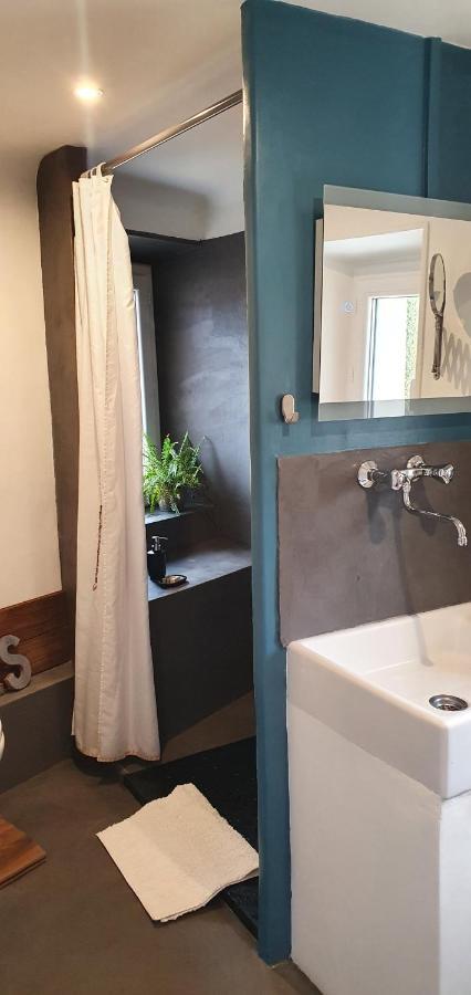 Duplex avec spa et terrasse en plein centre du village Saint-Jean-du-Gard Extérieur photo